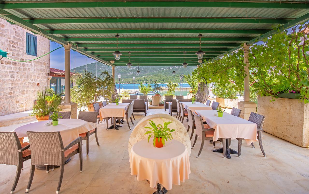 Hotel Ostrea Ston Exterior photo